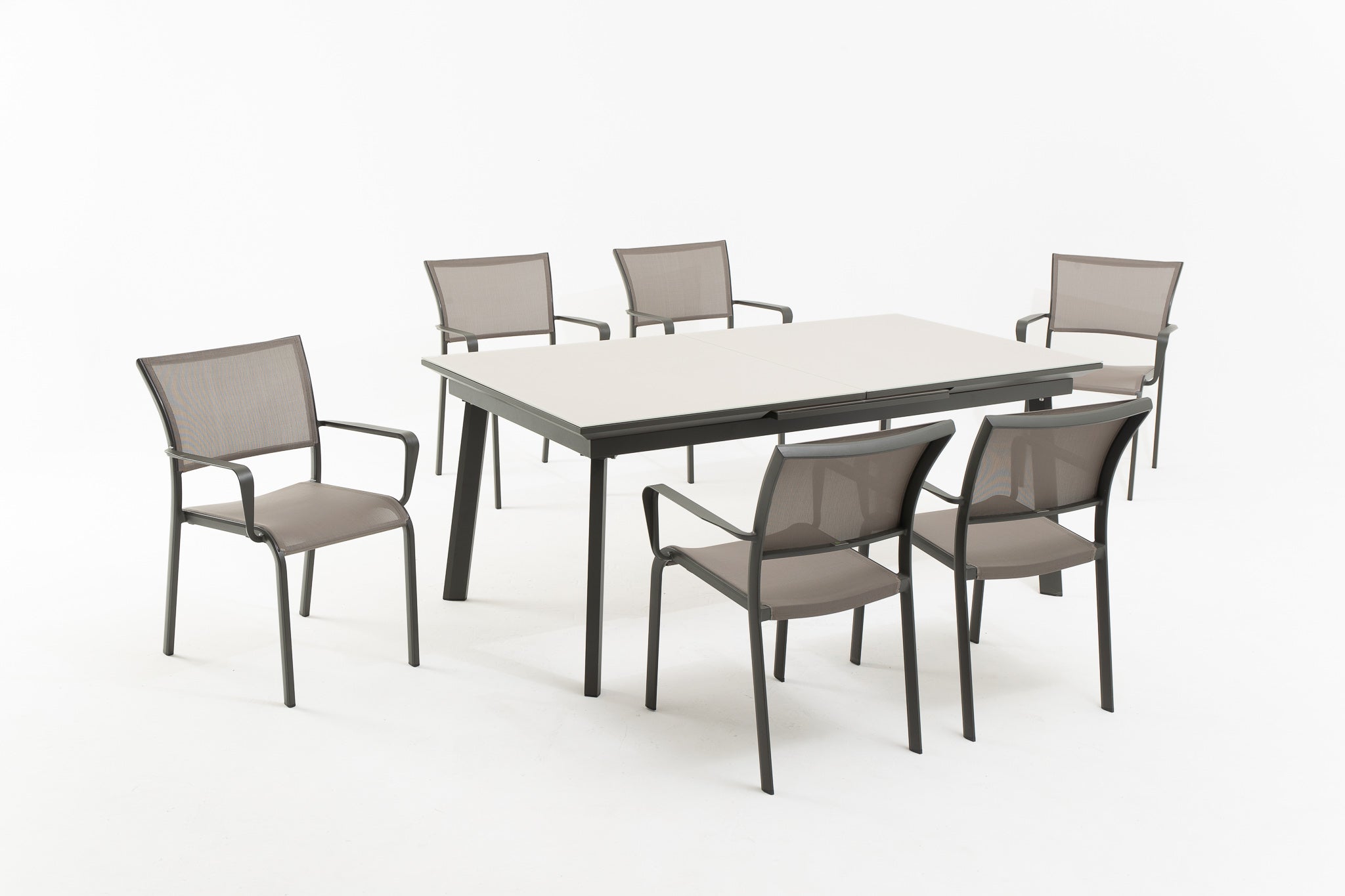 6 patio chairs and table