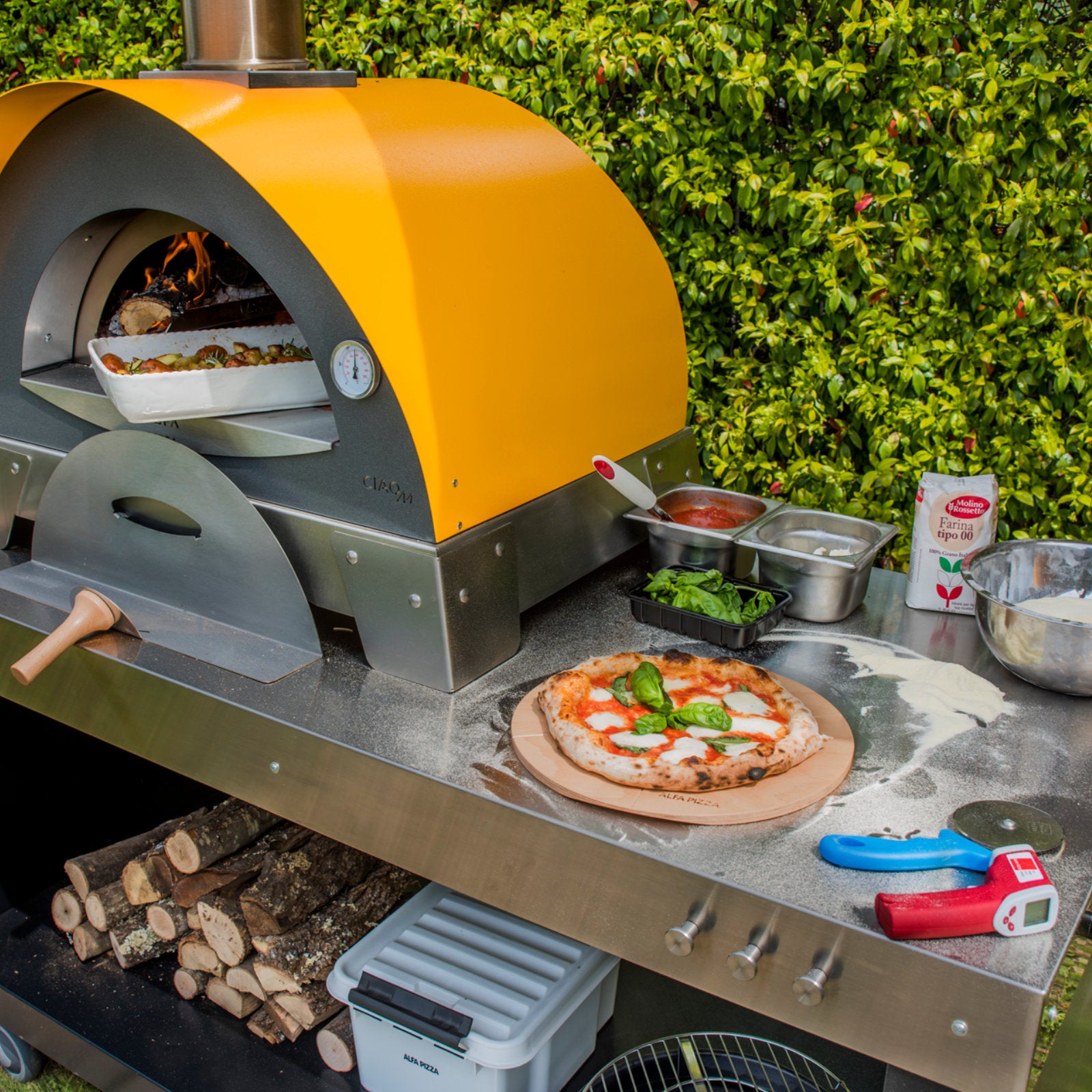 systeem Slagschip Iedereen Tafel voor pizza oven – Pizza & brood houtovens