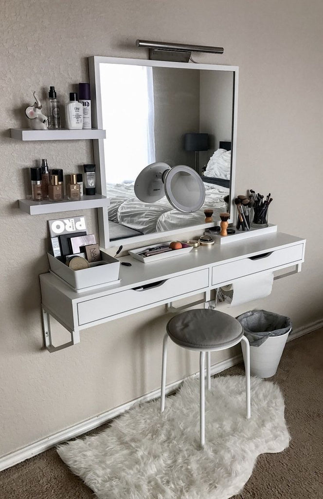 Bedroom table ideas | 8 Stylish makeup vanity ideas for bedroom
