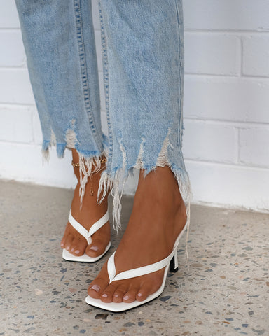 solana heeled sandal