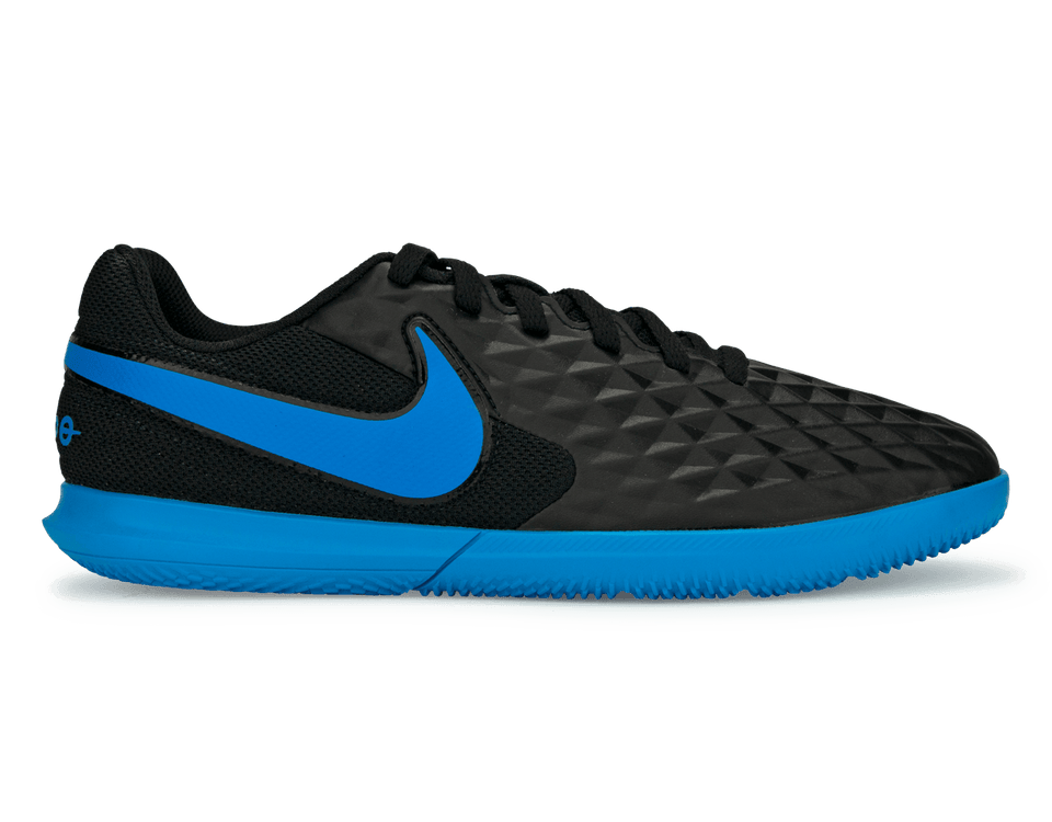 black and blue nike shoes