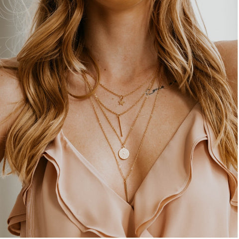 Guide To Layering & Layered Necklaces