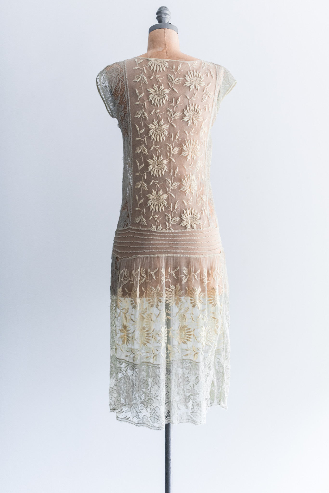 1920s Yellow French Knot Embroidered Lace Flapper Dress - S | G O S S A ...