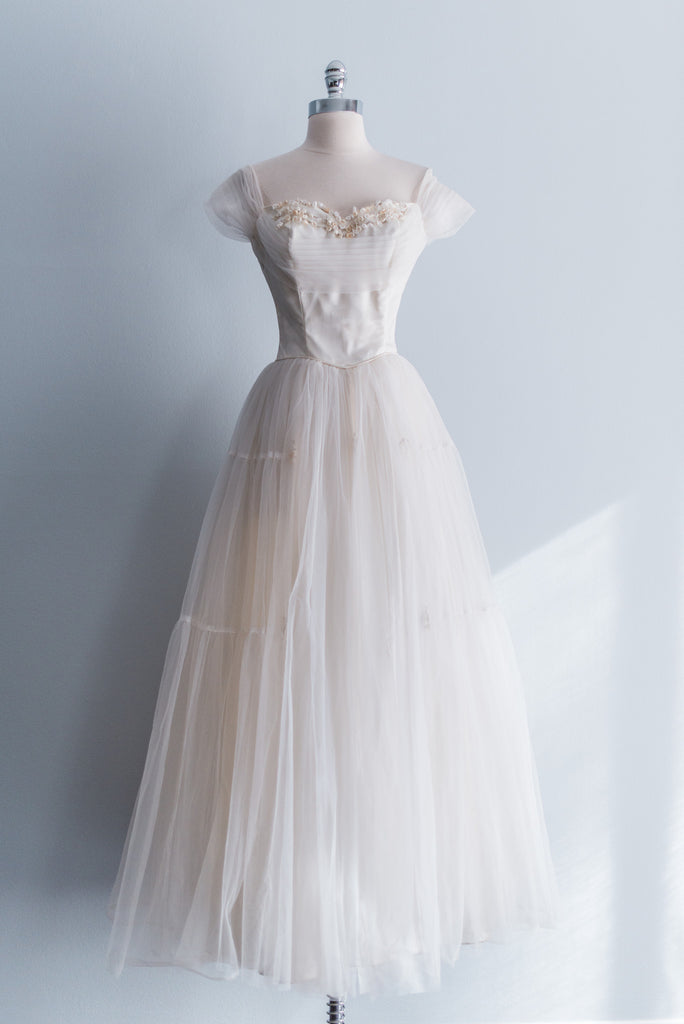 [SOLD] Off-the-Shoulder Tulle Wedding Gown | G O S S A M E R