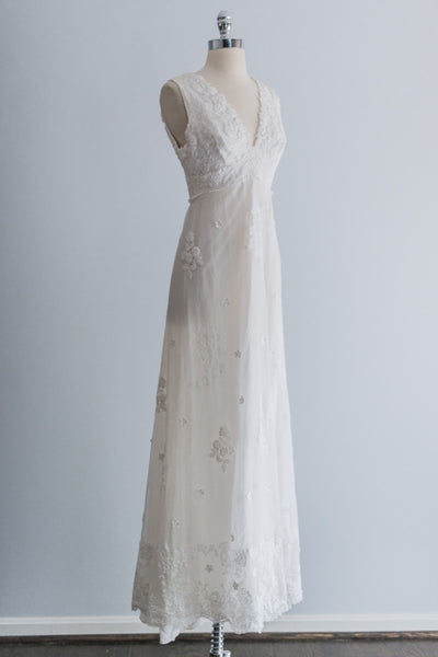 [SOLD] 1960's Priscilla Of Boston Trained Cape Dress | G O S S A M E R