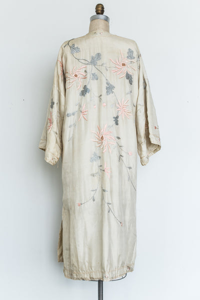 1920s Silk Embroidered Robe - One Size | G O S S A M E R