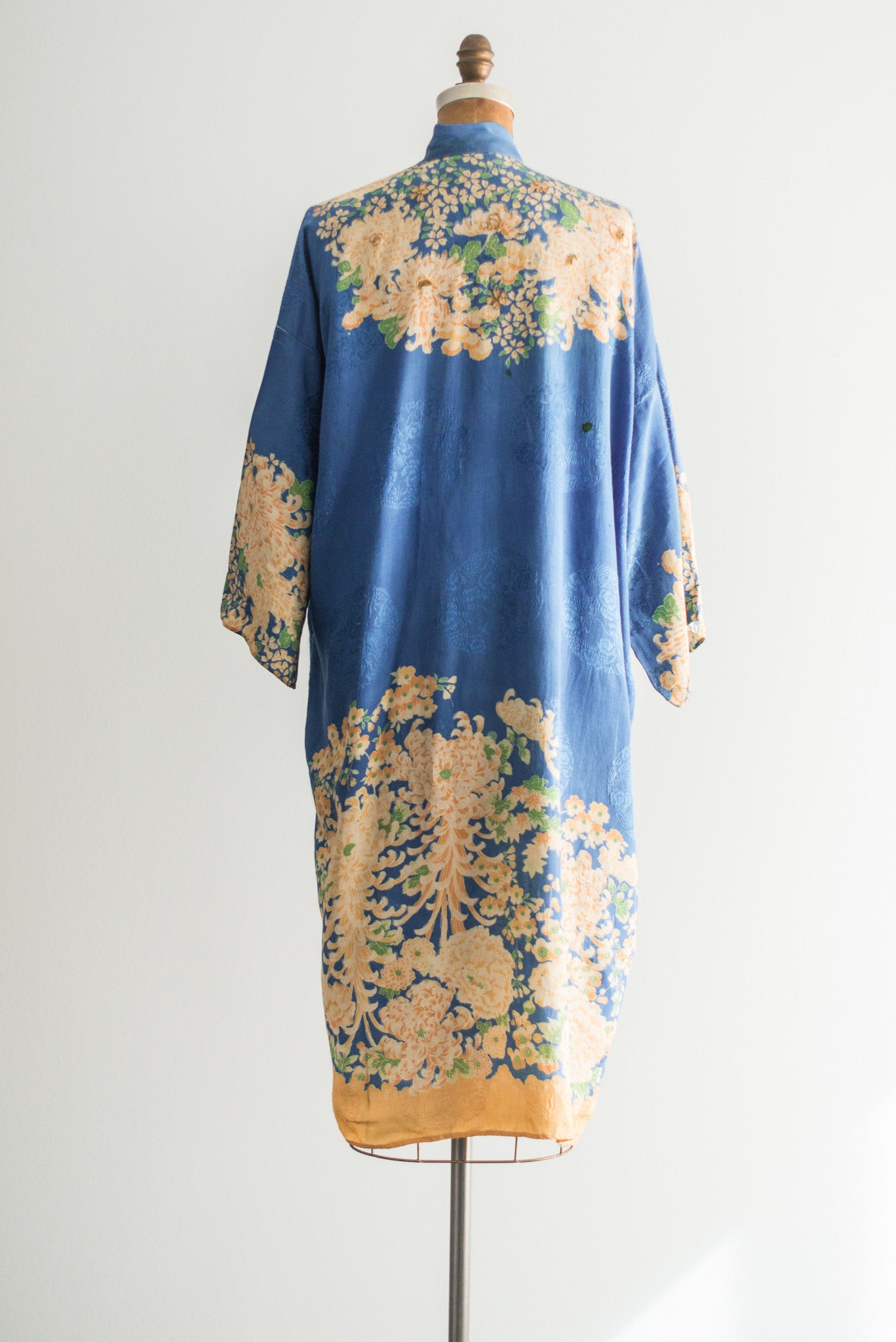 1920s Blue Floral Grossgrain Kimono - One Size | G O S S A M E R