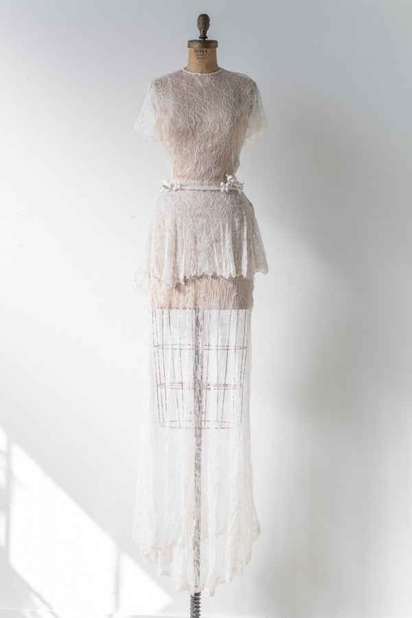 1930s Sheer Ivory Silk Lace Gown Xs S G O S S A M E R