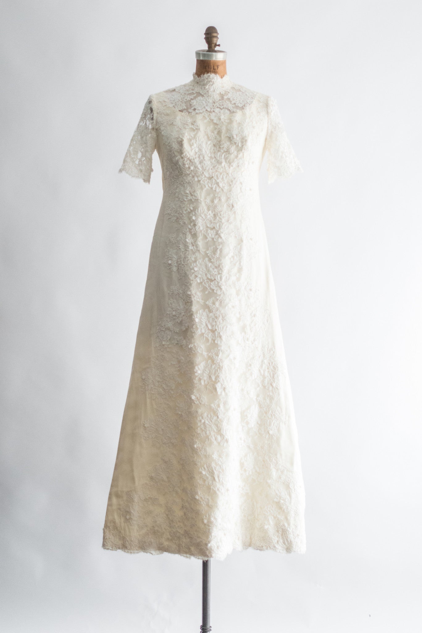 1960s Corded Lace and Silk Organza Mod Gown - S/M