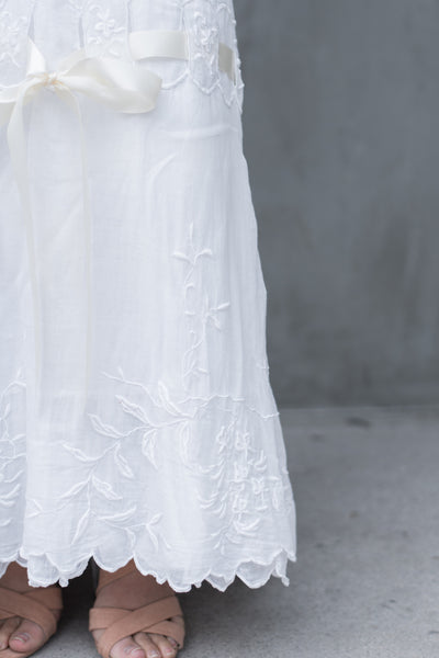 Edwardian Cotton Muslin Embroidered Dress - M/L | G O S S A M E R