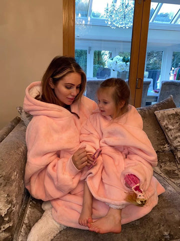 Amy Childs and daughter in matching Snuggys