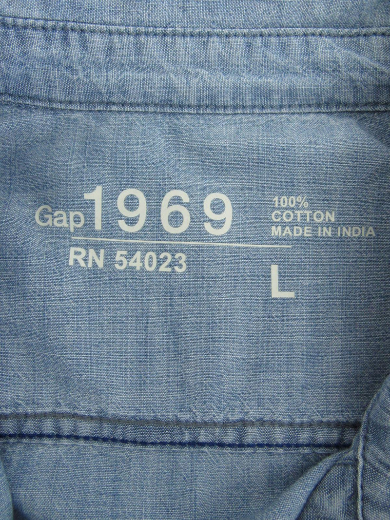 Gap Button-Down Shirt Top