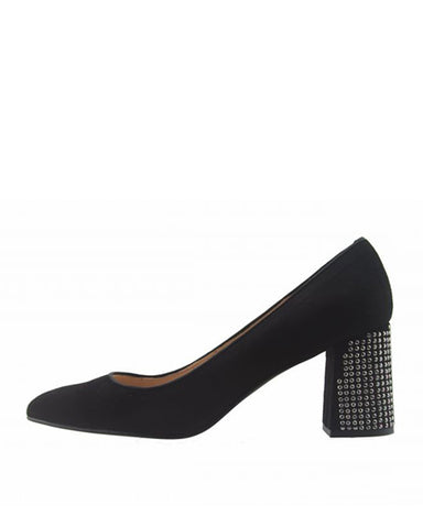 The Shoes | Well Heeled