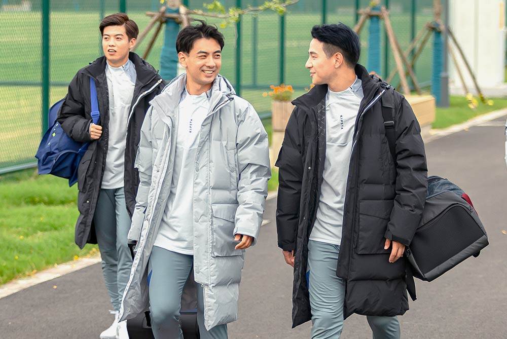 冬におすすめのスポーツウェア 寒さを防ぐ服装のコツとは デカトロン日本公式オンラインストア