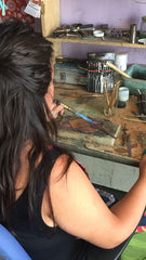 Handgefertigter Schmuck von Frauen aus Chile