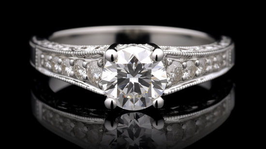 ring design with one large central diamond