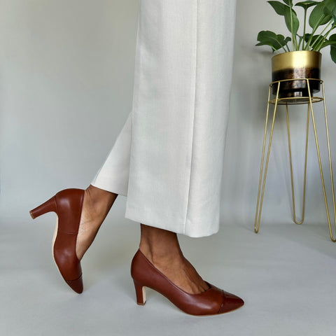 wide fit comfortable court heels in cognac leather