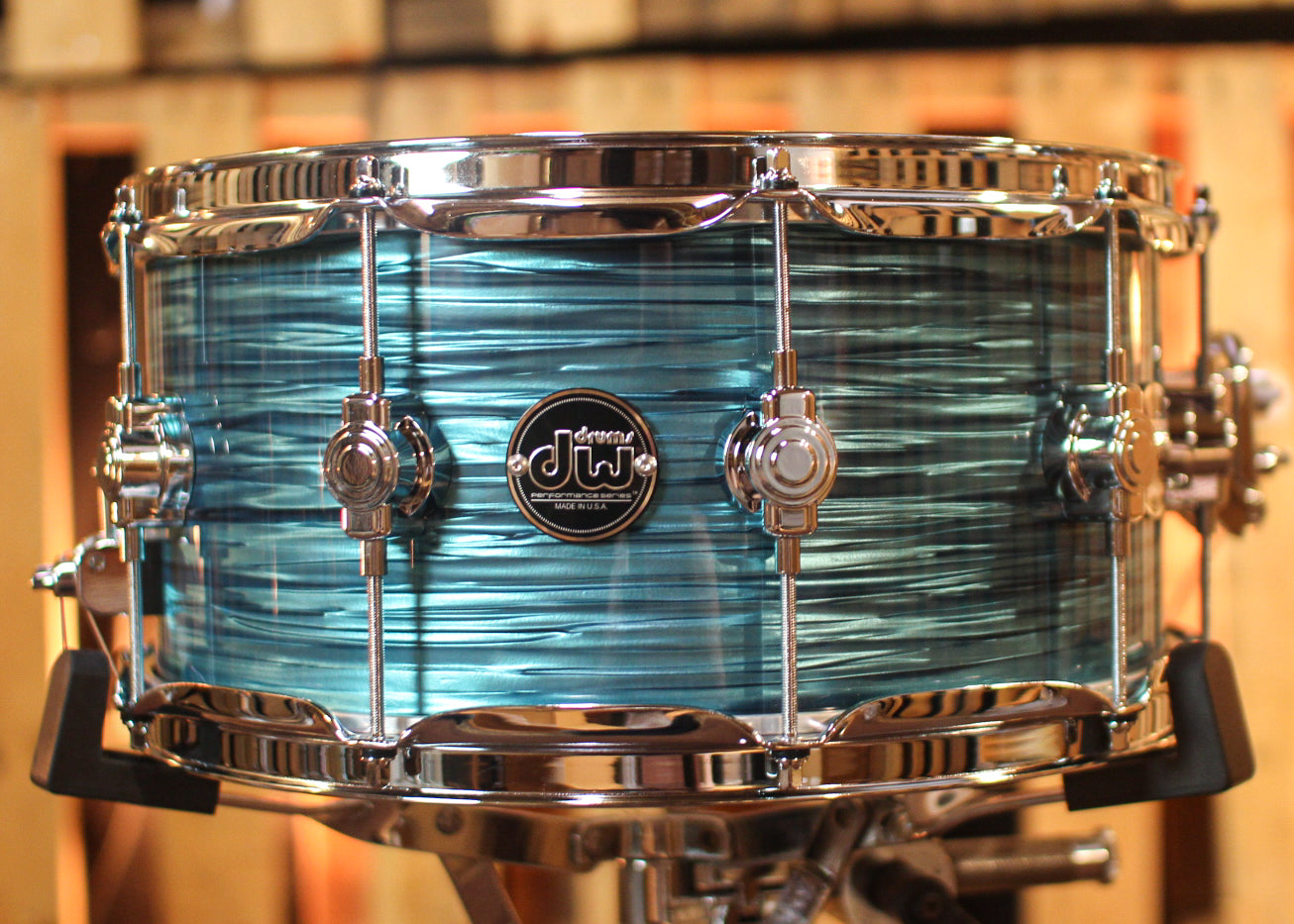 DW Performance Turquoise Oyster Snare Drum - 6.5x14 | The DW Store