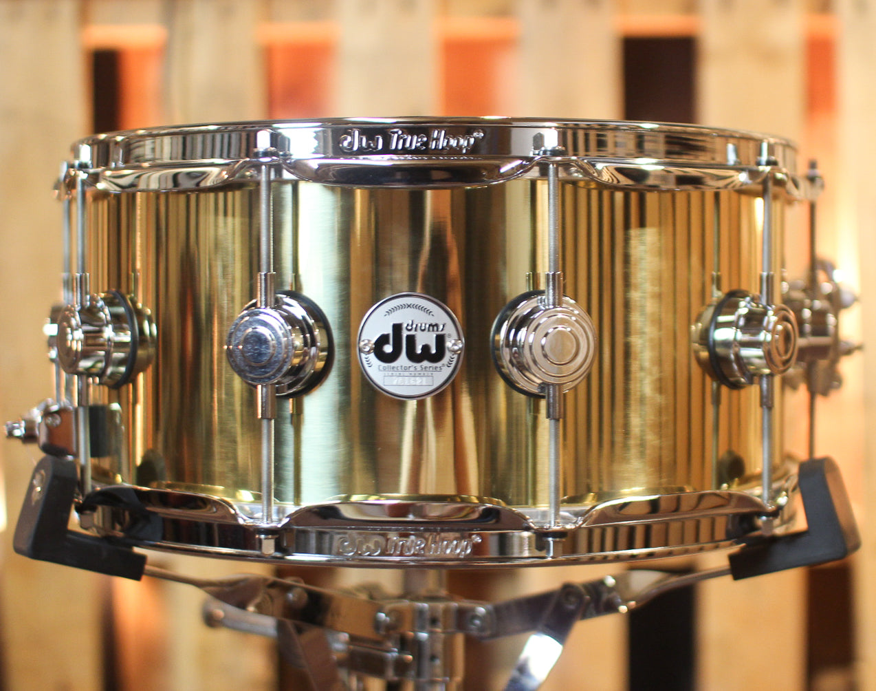 DW 6.5x14 Collector's Polished Bell Brass Snare Drum - DRVN6514SPC