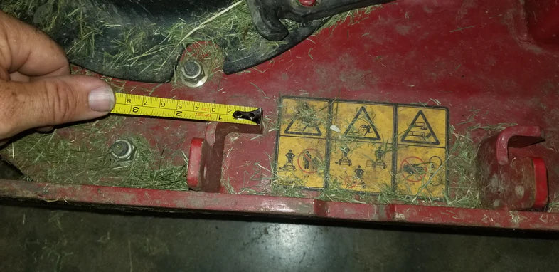 Chute Blocker For Toro