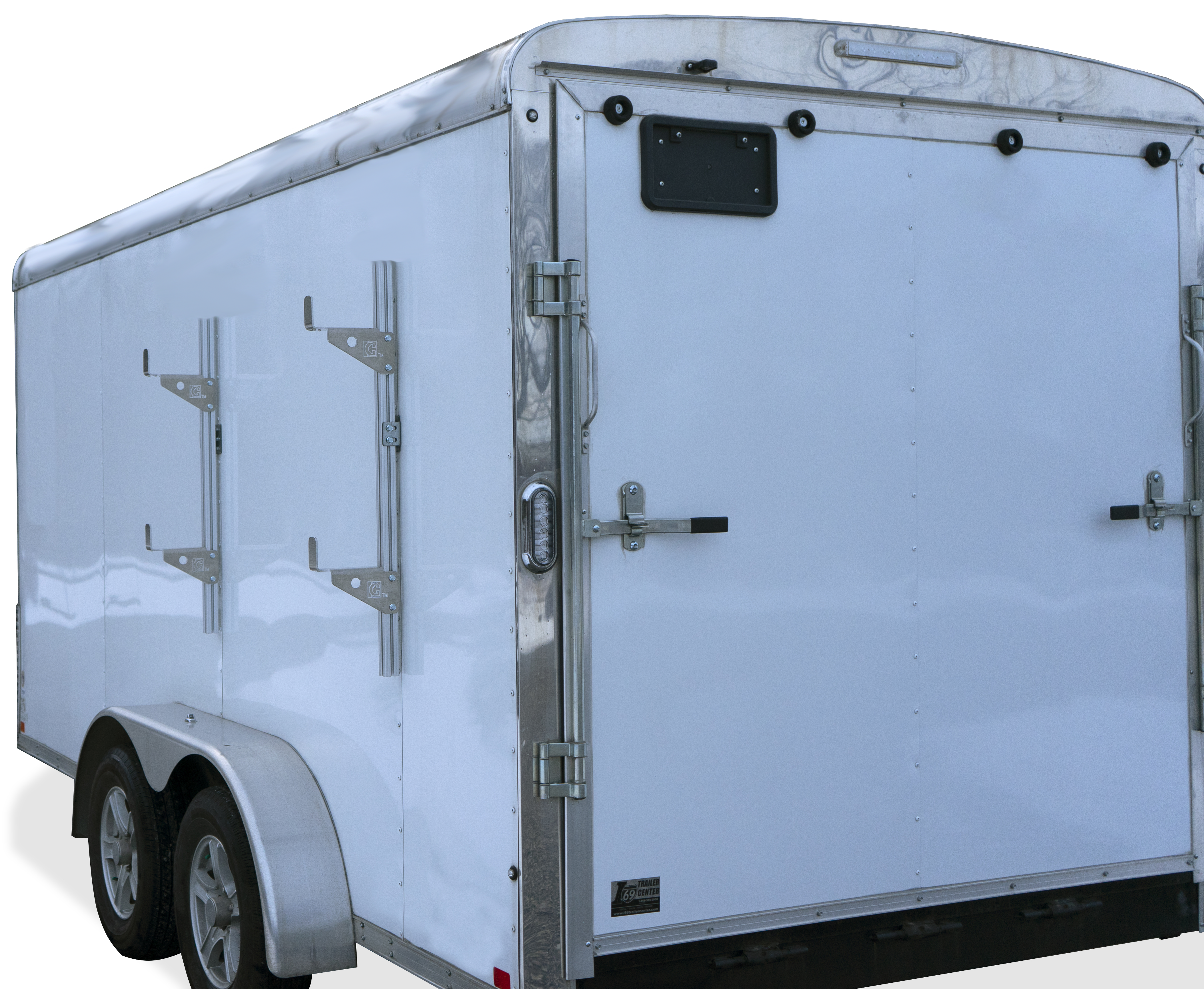 enclosed trailer with ladders side mounted on racks