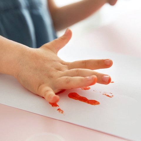 handprint mothers day craft for toddler