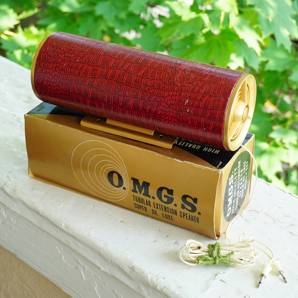 Vintage DELUXE 6 Transistor O.M.G.S. Radio with Case. Made in Japan. H –  Sustainable Deco, Inc.