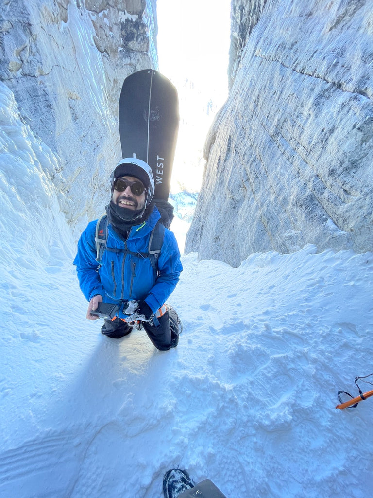 casam dans le couloir avec ses glacier optics