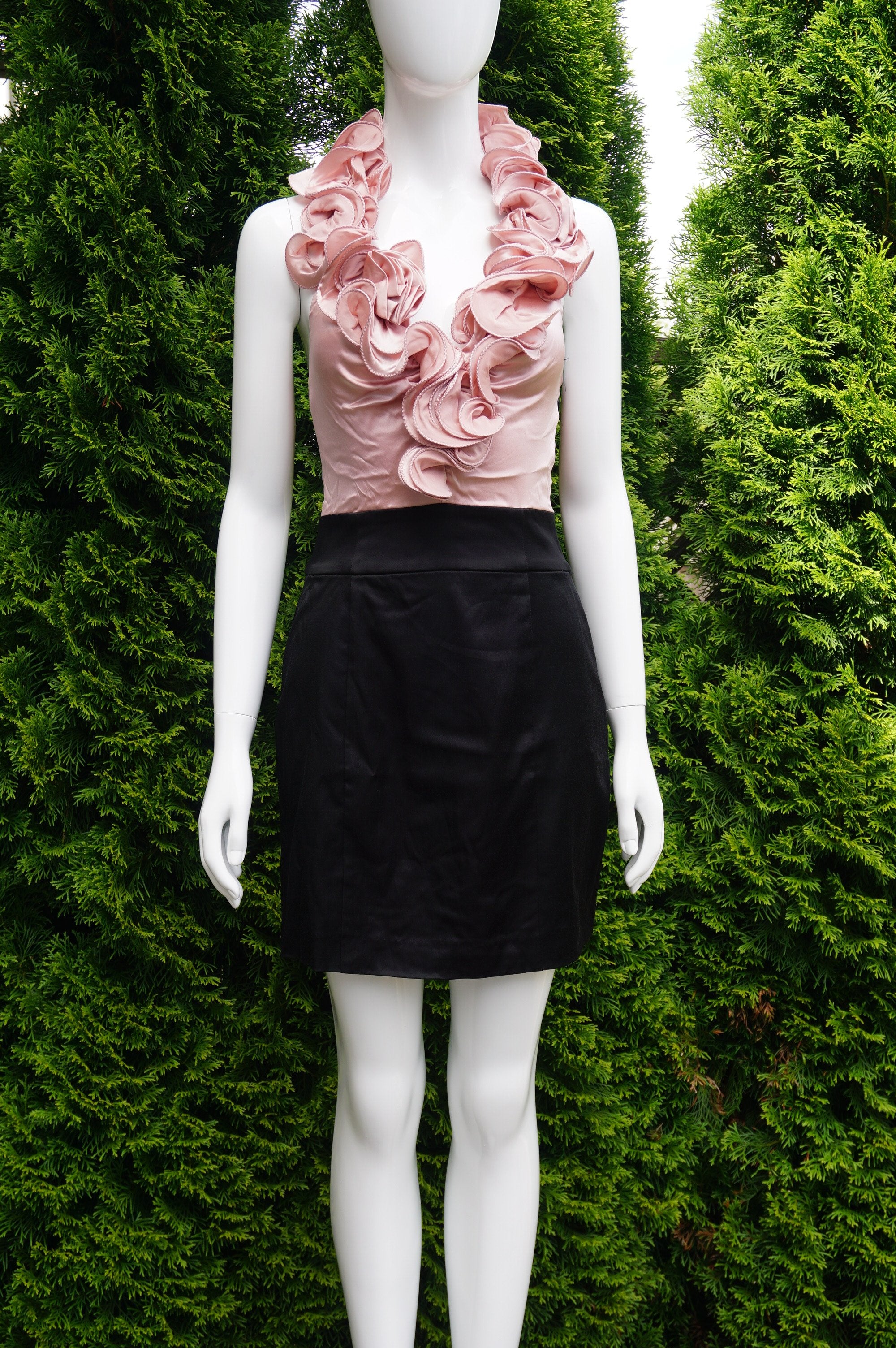 Bebe 3d Ruffle Flower V Neck Pink Dress And Pencil Black Skirt Elli Share