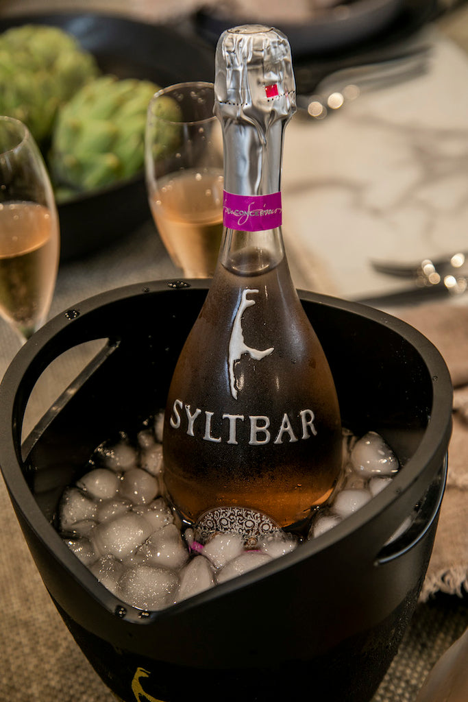 ice bucket for cold sparkling rose