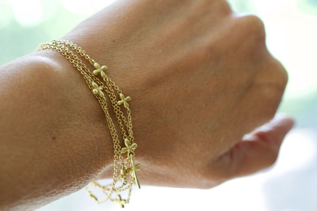 18 karat gold wrap bracelet