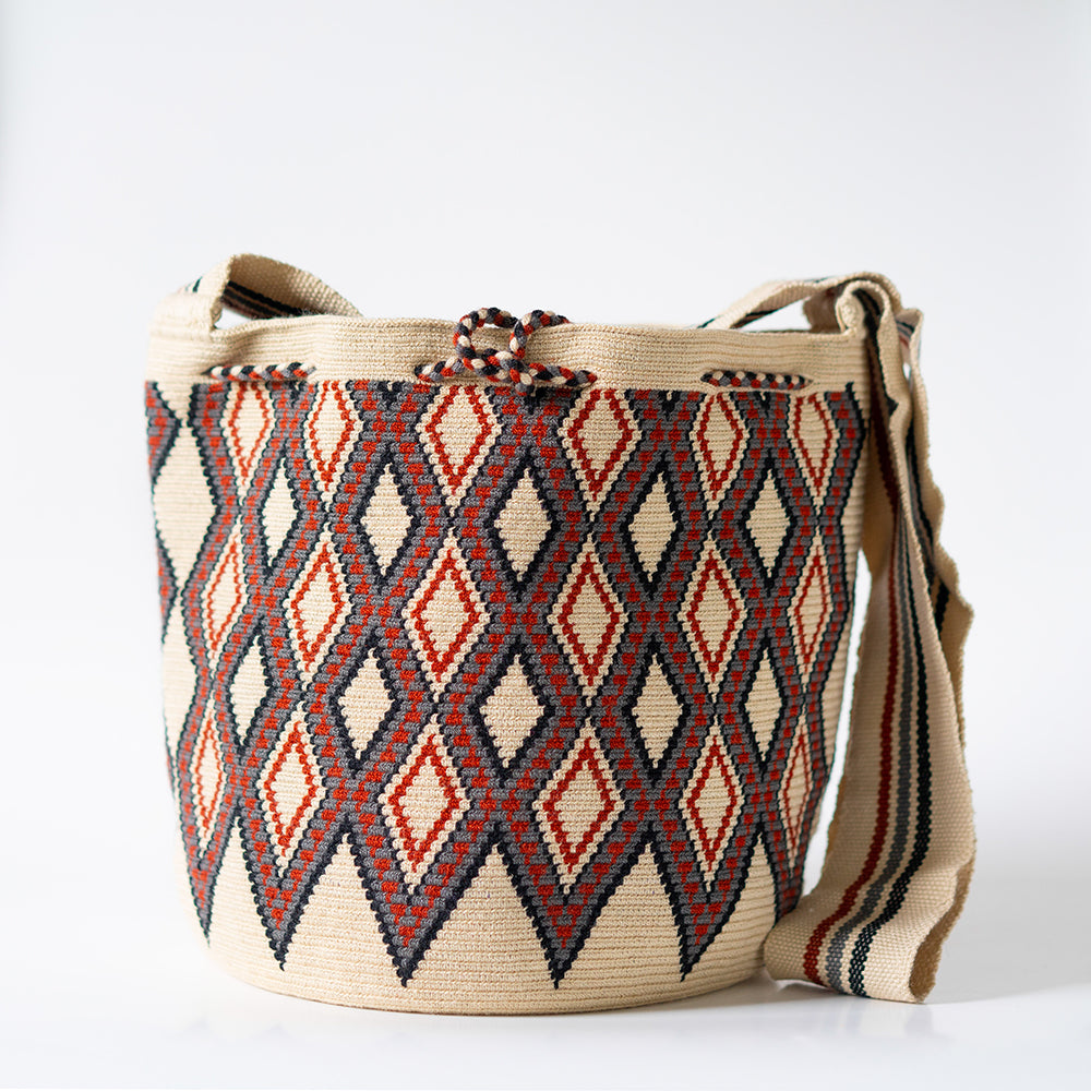 Hermosa Wayuu Bag – WAYUU TRIBE STORE