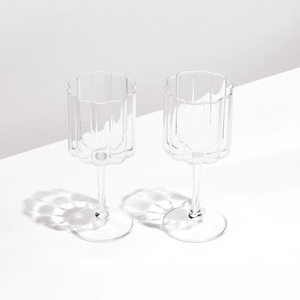 Two Wave Wine Glasses - Clear || Fazeek – Nextra Gifts Mt Pleasant