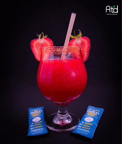 Strawberry Margarita by @mls.drinks