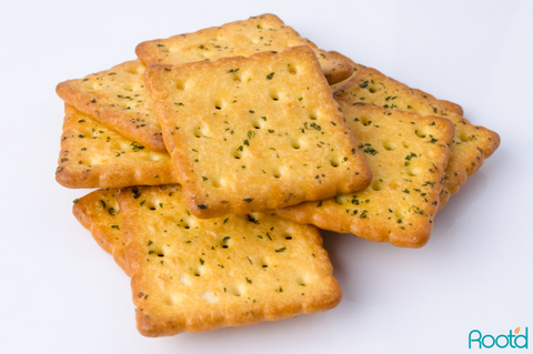 crackers help fight vomiting during pregnancy