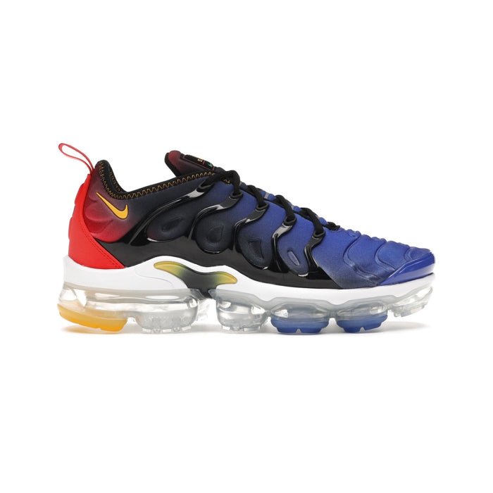 nike air vapormax plus live together play together