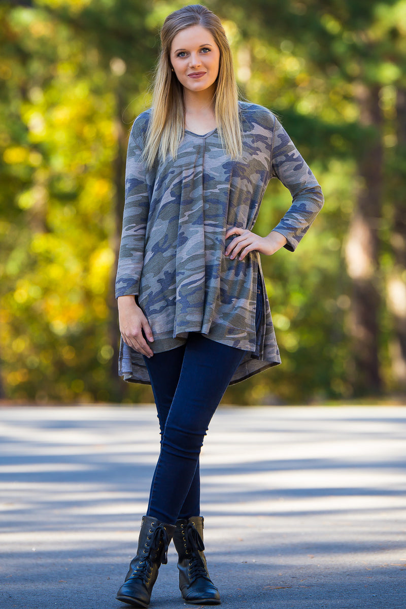 TOPS – Simply Dixie Boutique