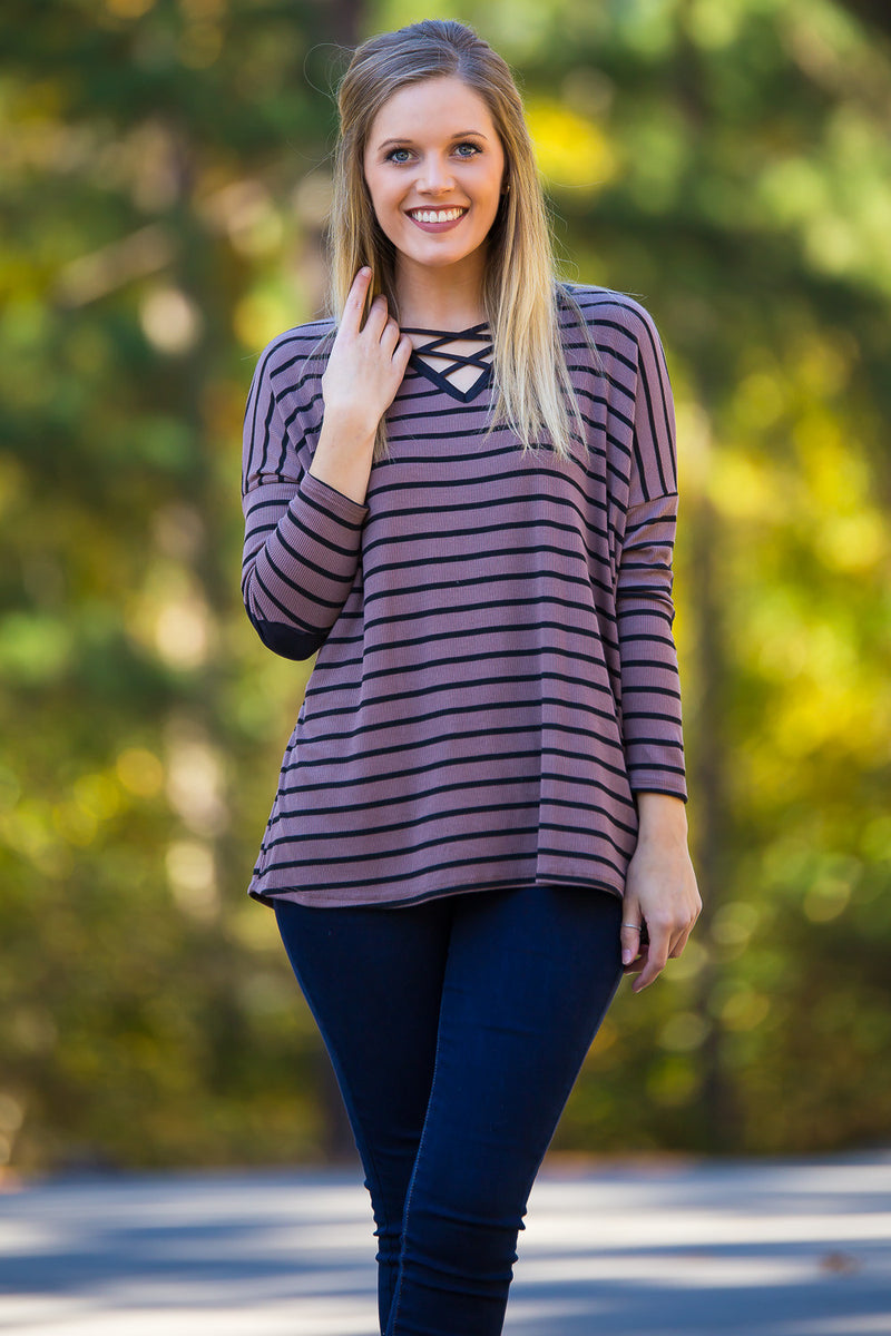 TOPS – Simply Dixie Boutique