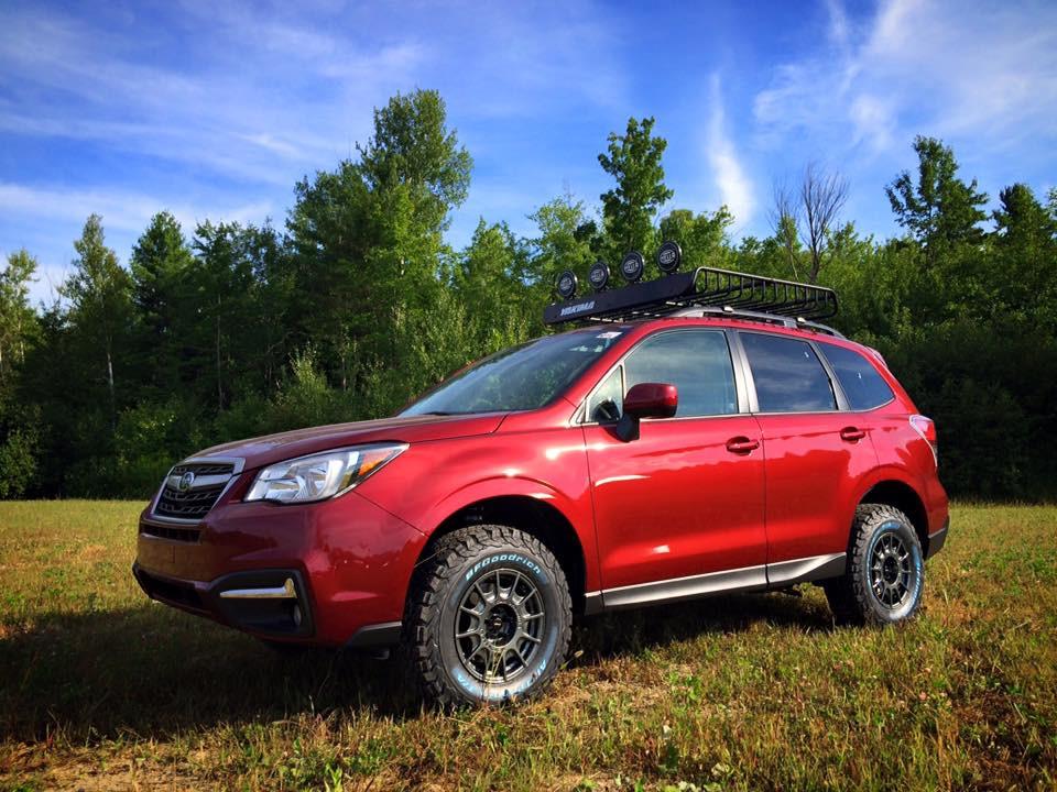 2017 2.5i Subaru Forester Red Pearl LP Aventure Canada