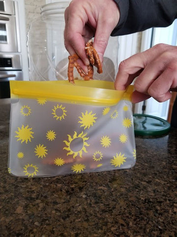 2-in-1: Reusable Bag Stand and Drying Rack Yellow