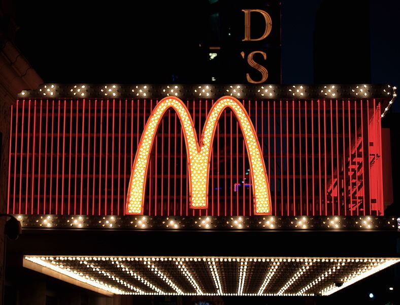 mcdonalds golden arch signage