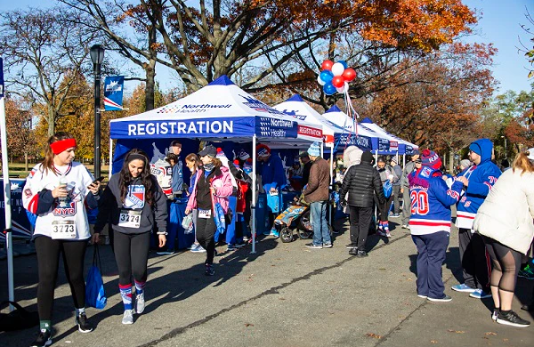 people at Rangers 5K Custom Pop Up Tents for registration