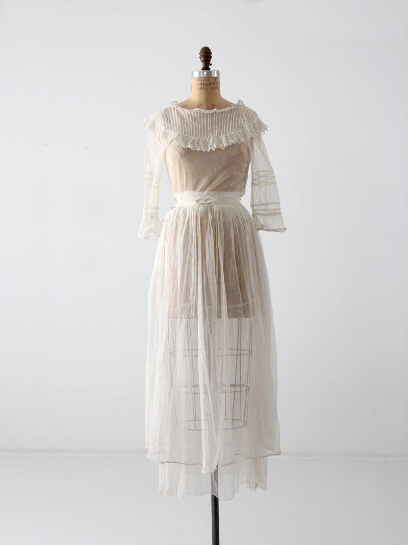 Victorian white dress – 86 Vintage