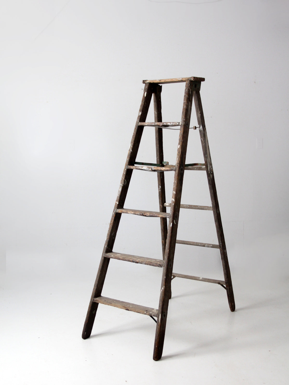 Vintage Timber STEP Ladder – The OLDE Farm Store