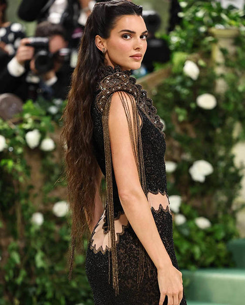 Kendall Jenner’s Long, Half up, Half down Renaissance-Inspired Hairstyle