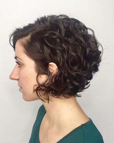 side part curly bob