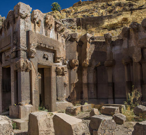 herbalists apothecary ancient assyrian ruins - Culinary Solvent