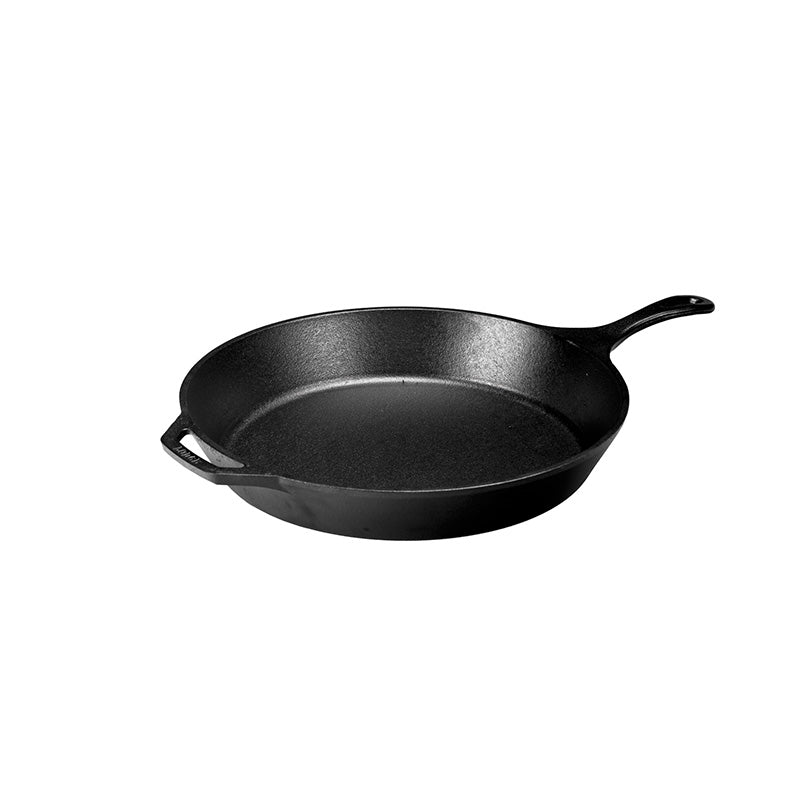 The Lightweight Cast Iron Skillets - Hammacher Schlemmer