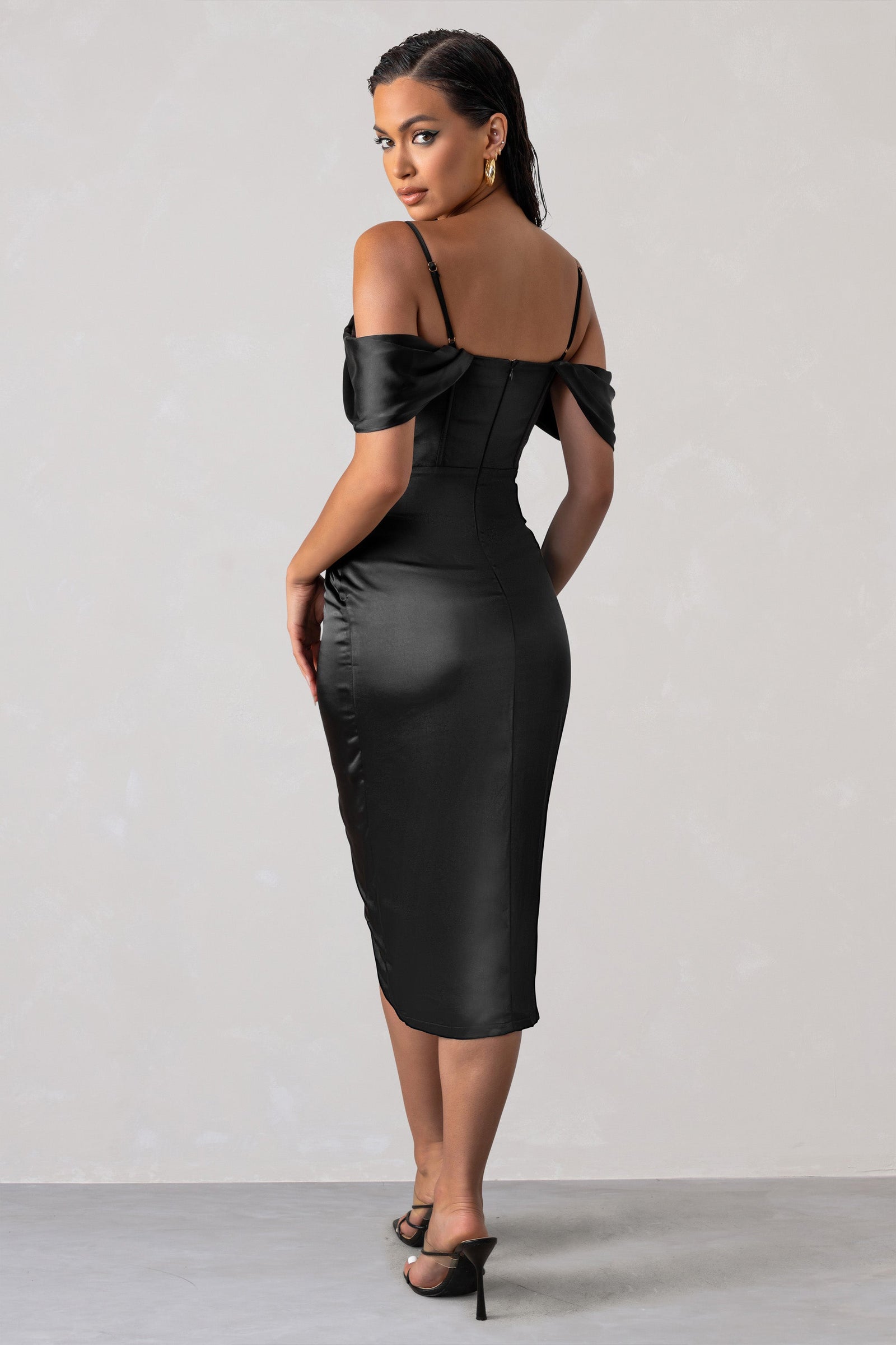 Finely Formed Black Ruched Cowl-Neck Bodycon Maxi Dress – Club L