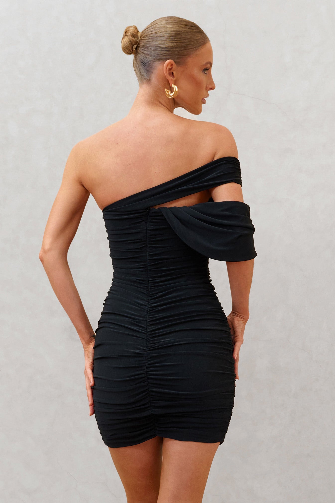 Selene Black Ruched Strappy Twisted Bodycon Mini Dress – Club L